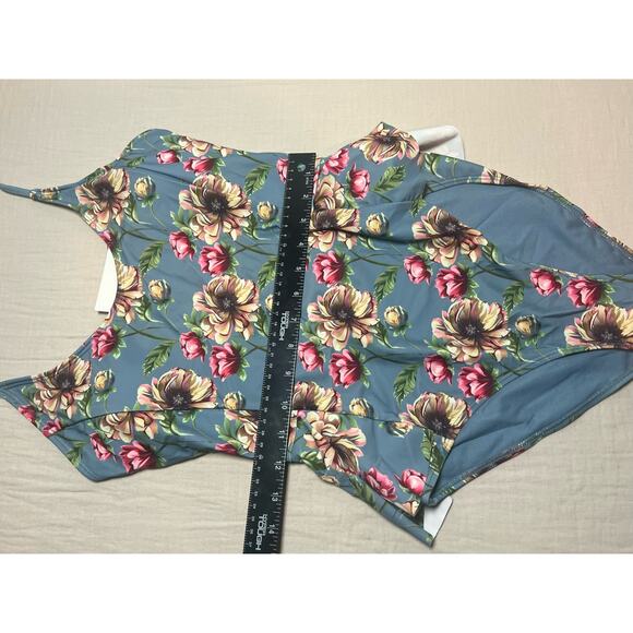 NWT Vigoss Halter One-Piece Womans Swim Suit Blue Floral Peplum Size‎ Small - Picture 8 of 8